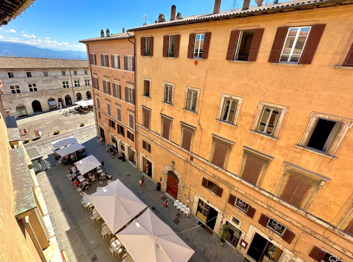 Royal Domus Perugia - Via Mazziniアパートメント エクステリア 写真